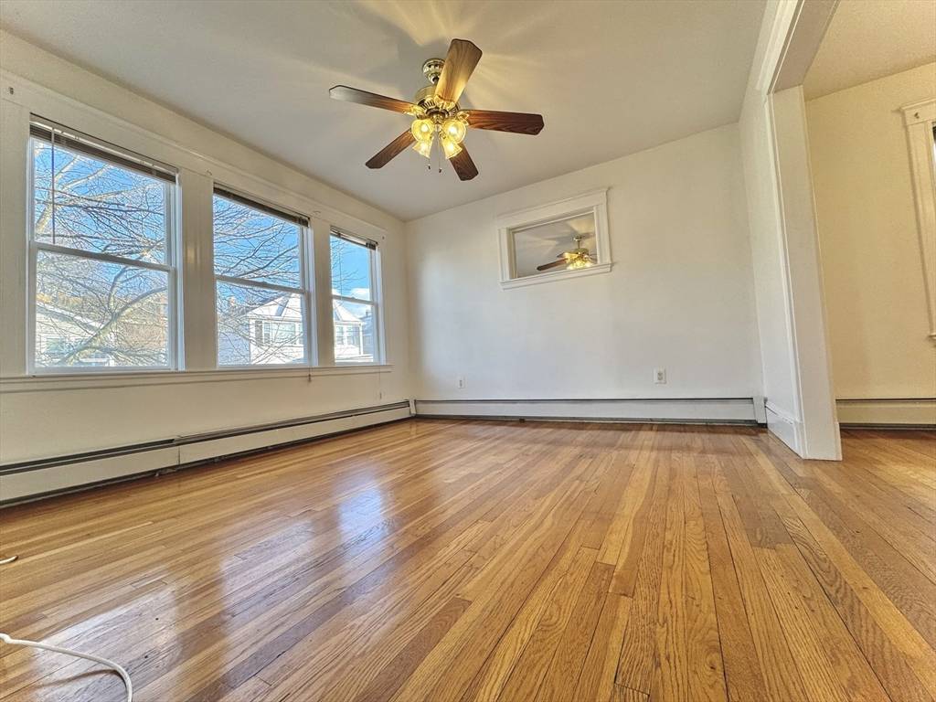 18 Kondazian #18, Watertown, MA 02472