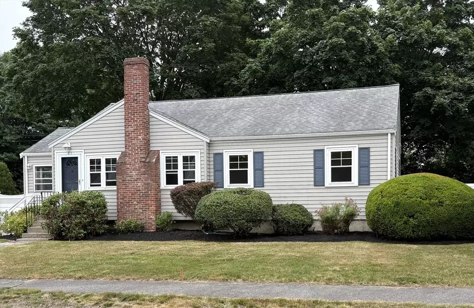 61 Pellana Rd, Norwood, MA 02062