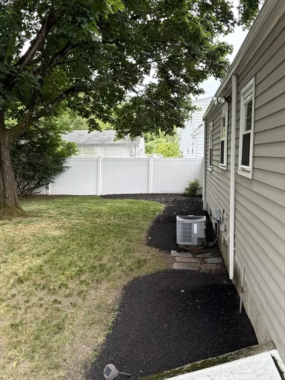 Norwood, MA 02062,61 Pellana Rd