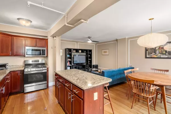 Brookline, MA 02446,1450-1454 Beacon St #301