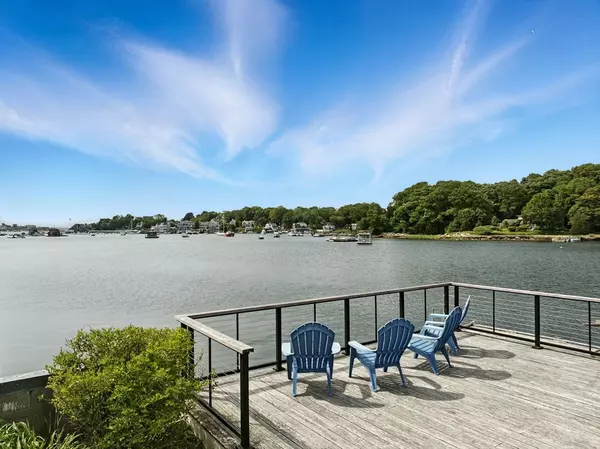 Gloucester, MA 01930,672 Washington Street