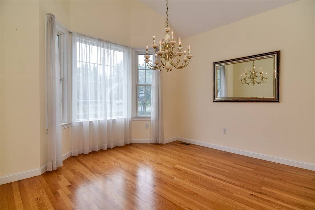 Ashland, MA 01721,12 Braeburn Lane #12