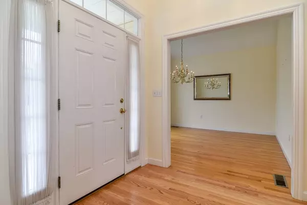 Ashland, MA 01721,12 Braeburn Lane #12