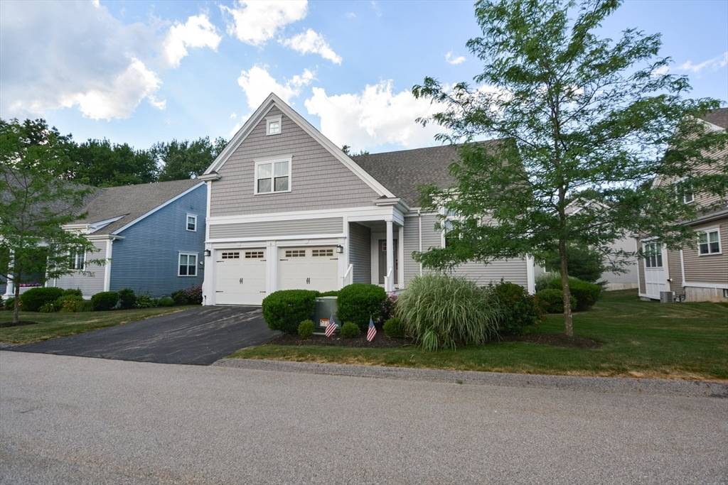 6 Fieldstone, Medway, MA 02053