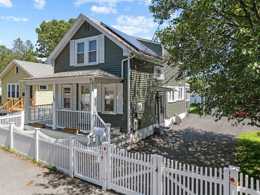 Lynn, MA 01904,52 Glenwood Rd