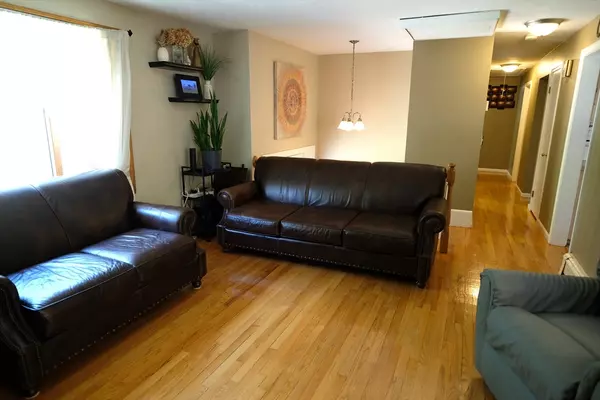 Attleboro, MA 02703,276 Newport Ave