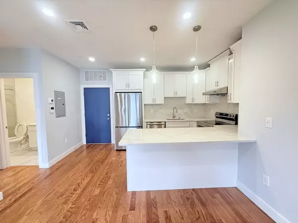 Quincy, MA 02170,222 Arlington Street #2A