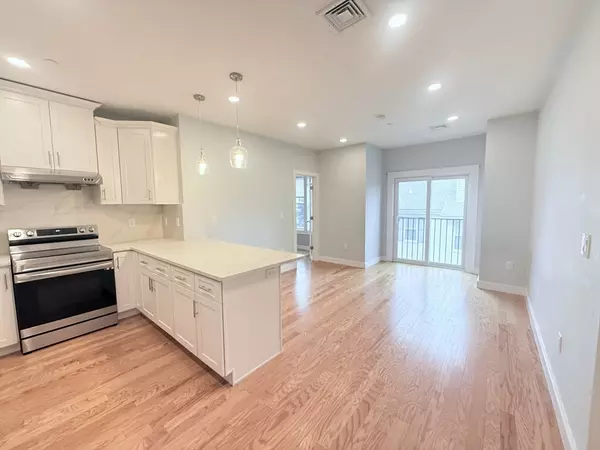 Quincy, MA 02170,222 Arlington Street #2A