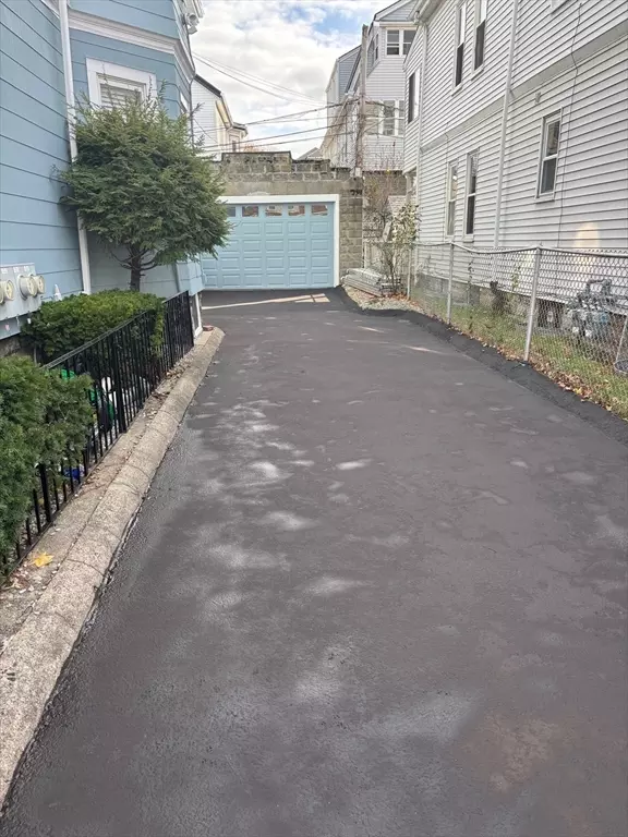 Somerville, MA 02145,27 Wisconsin Avenue