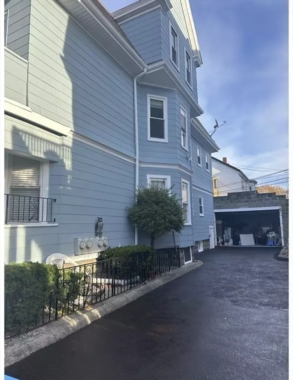 Somerville, MA 02145,27 Wisconsin Avenue