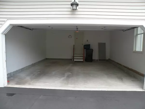 Norfolk, MA 02056,19 Margauxs Way #19