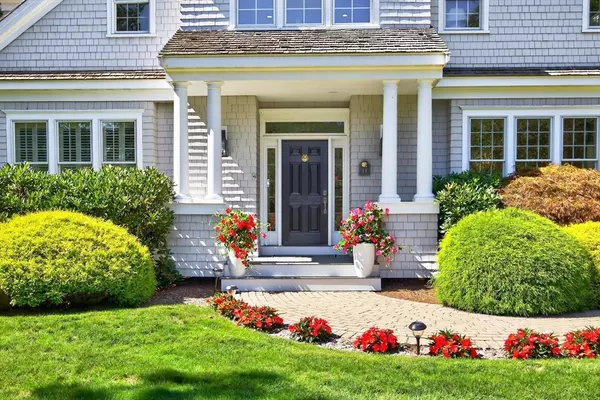 Mashpee, MA 02649,11 Teal Circle