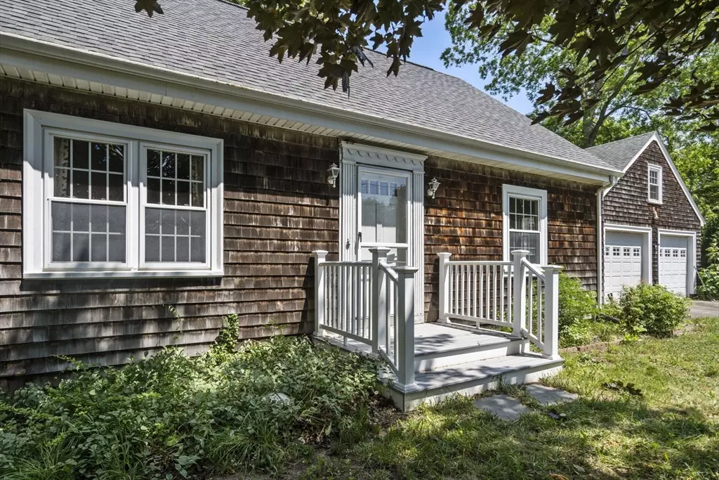 Berkley, MA 02779,554 Berkley