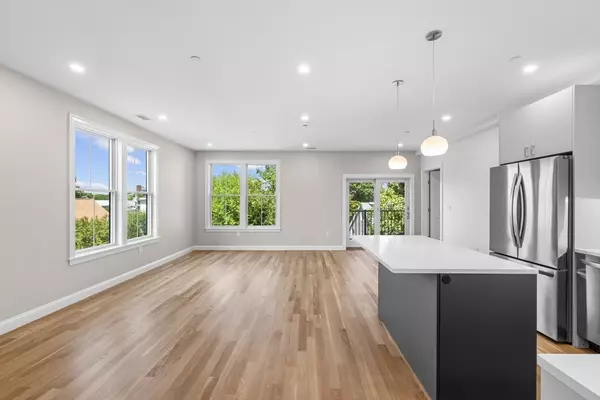 Boston, MA 02135,42 Waverly #3