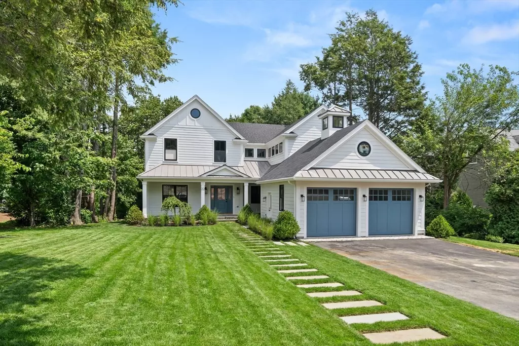 Wellesley, MA 02481,22 Priscilla Cir