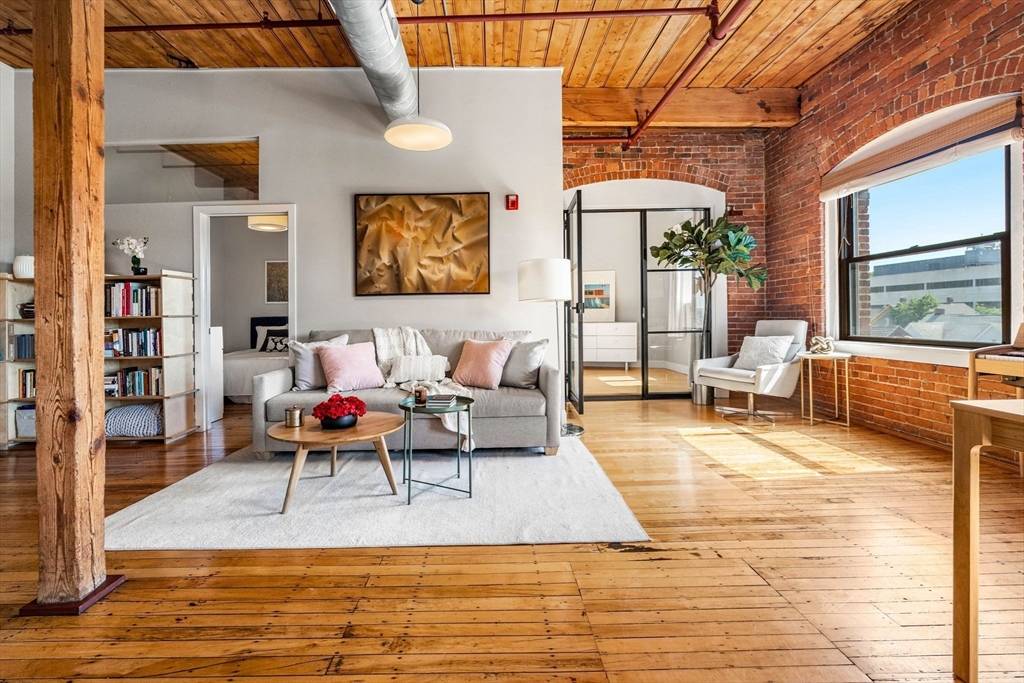 244 Brighton Ave #405, Boston, MA 02134