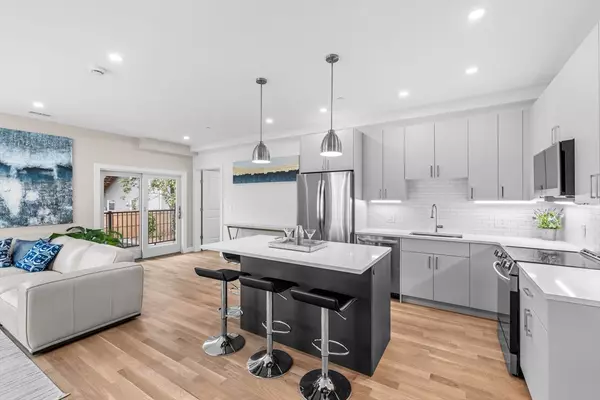 Boston, MA 02135,42 Waverly #1