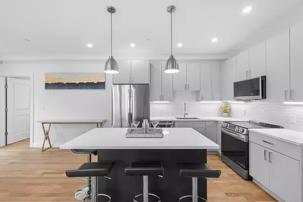 42 Waverly #1, Boston, MA 02135