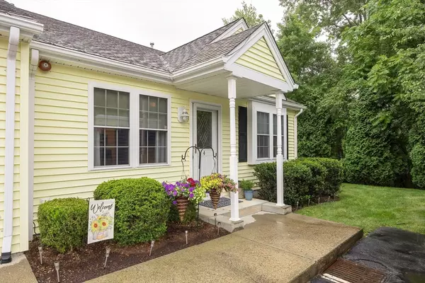 65 Bliss Ave #4, Attleboro, MA 02703
