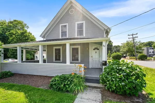 Barnstable, MA 02601,93 Sea St