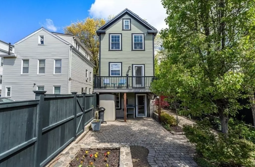 Cambridge, MA 02141,66 Thorndike
