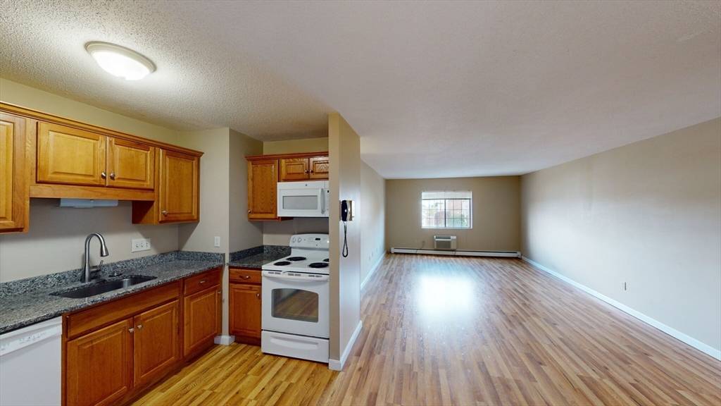 Somerville, MA 02145,474 Broadway #28