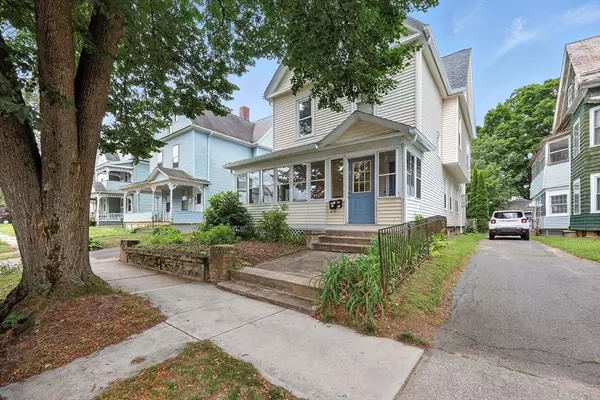 Holyoke, MA 01040,73-75 Pearl St