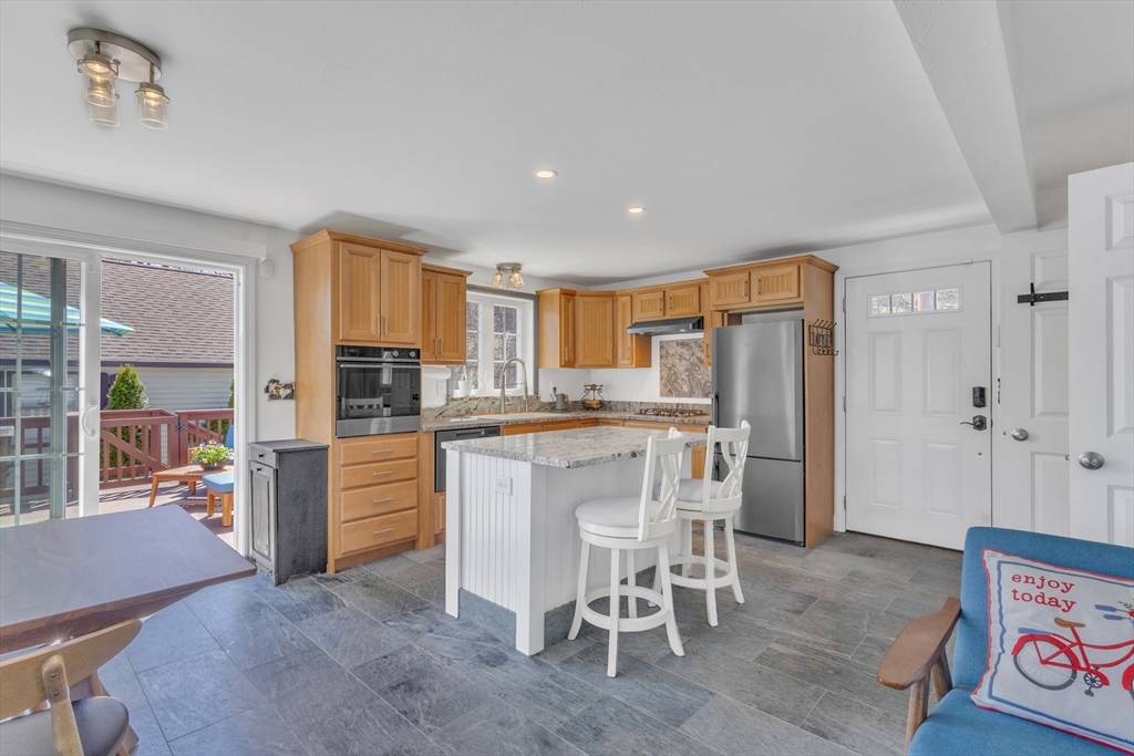 Ashby, MA 01431,864 South Rd
