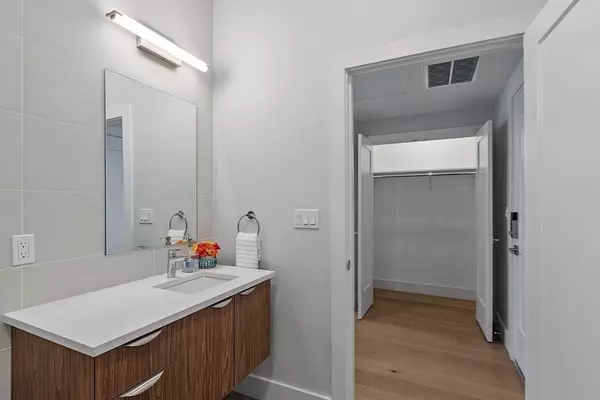 Somerville, MA 02143,124 Highland Ave. #101