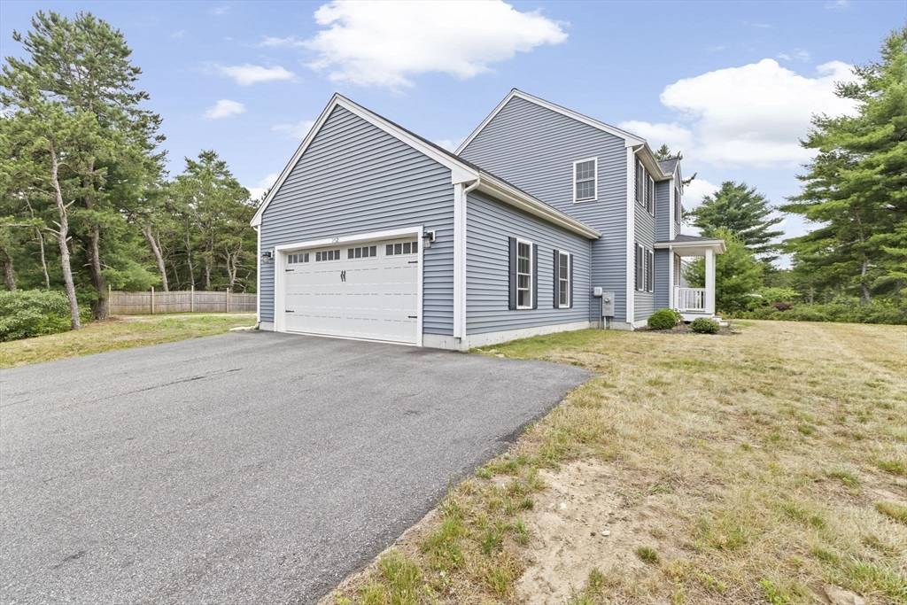 Wareham, MA 02571,252 Charge Pond Road