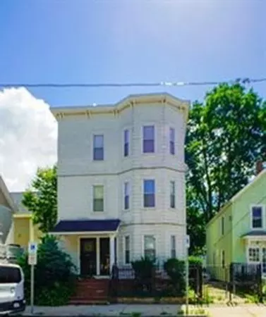 Cambridge, MA 02139,172 Pleasant Street #1