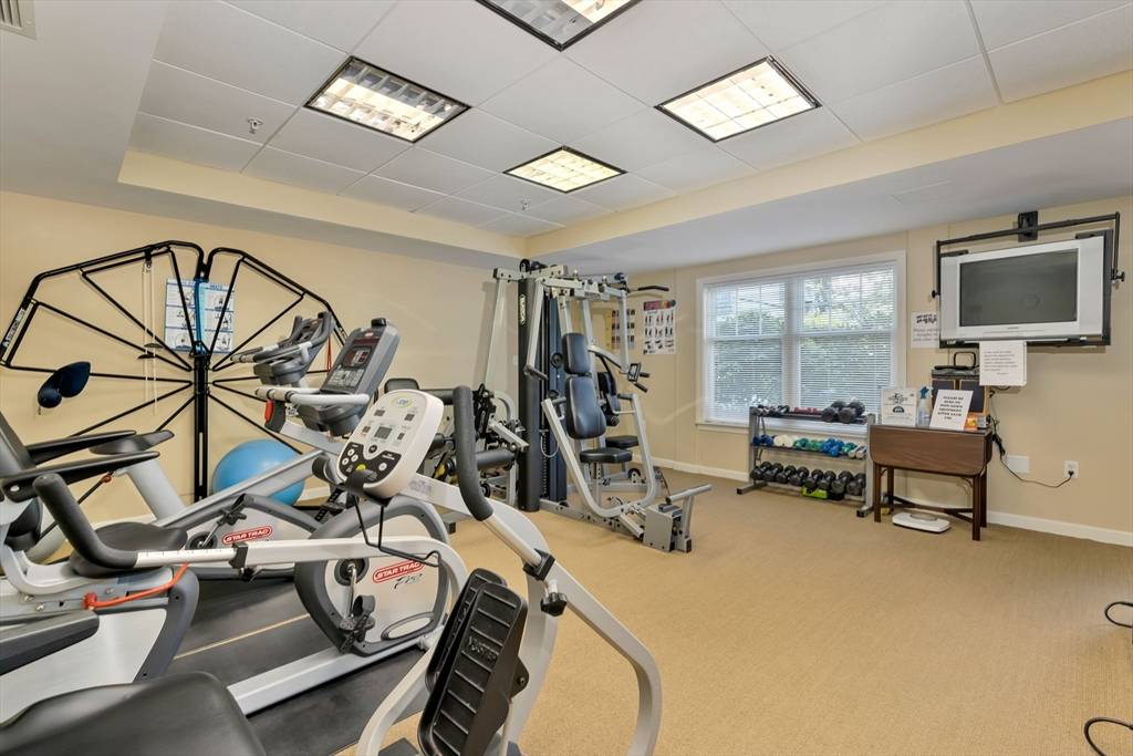 Falmouth, MA 02540,110 Dillingham Ave #212