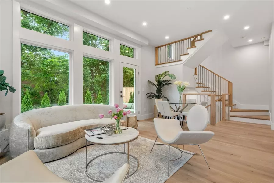 2202 Commonwealth Ave #1, Newton, MA 02466