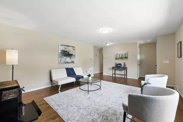 West Springfield, MA 01089,31 Highland Lane