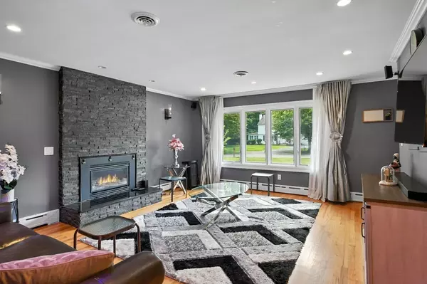 Wilbraham, MA 01095,644 Stony Hill Rd