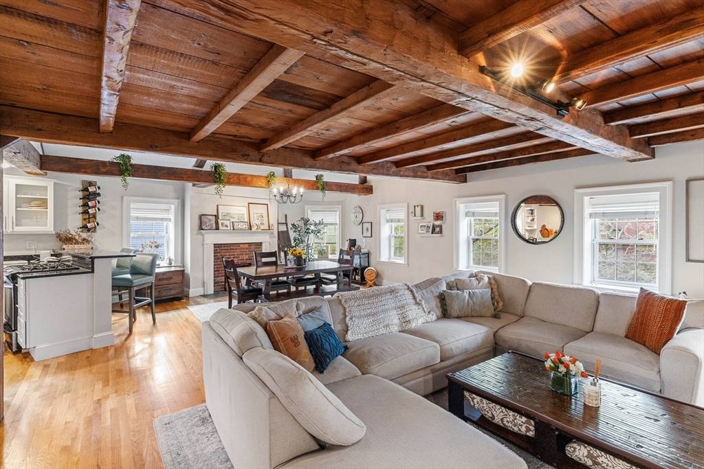 121 Main St #3, Boston, MA 02129
