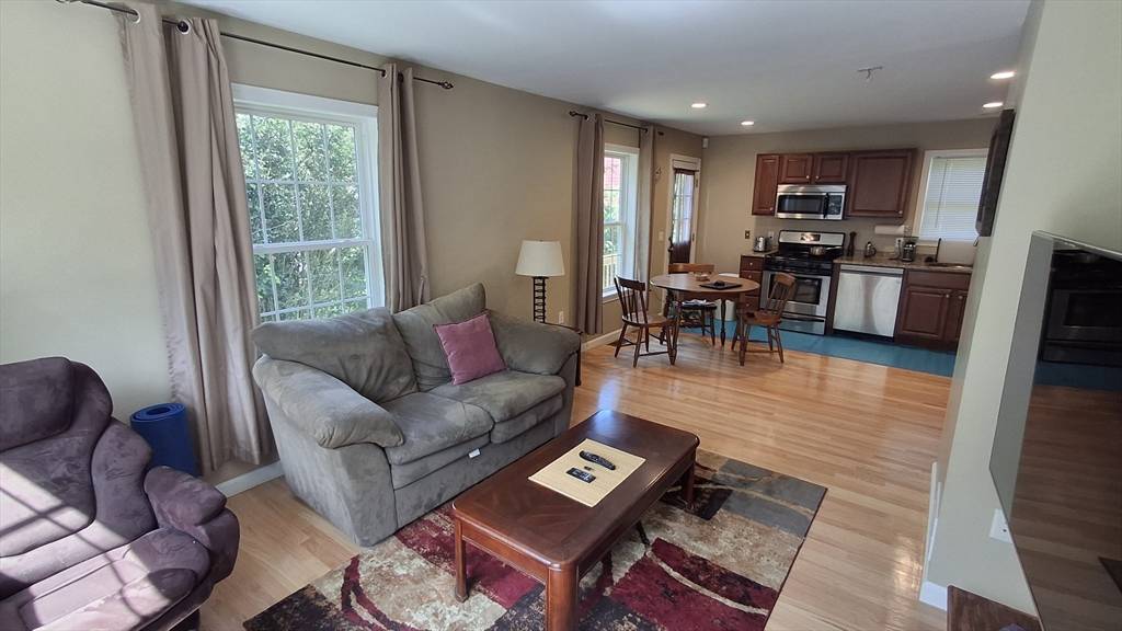 17 Worster, Weymouth, MA 02188