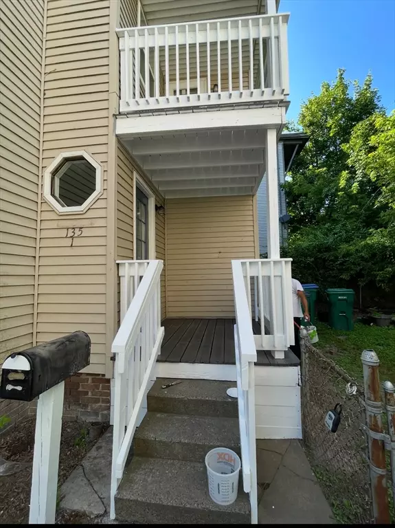 Lynn, MA 01902,135 Williams Avenue #1
