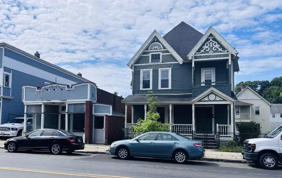 135-137 Main Street, Springfield, MA 01151