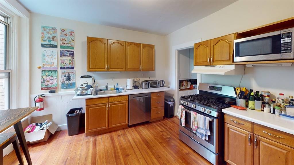 Brookline, MA 02446,91 Fuller St #3