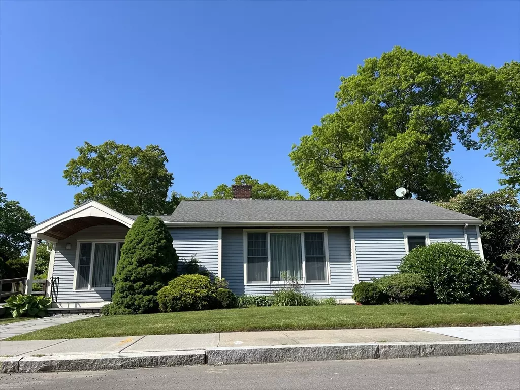 Fall River, MA 02720,574 Florence St