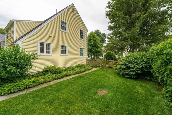 Longmeadow, MA 01106,31 Glenwood Cir