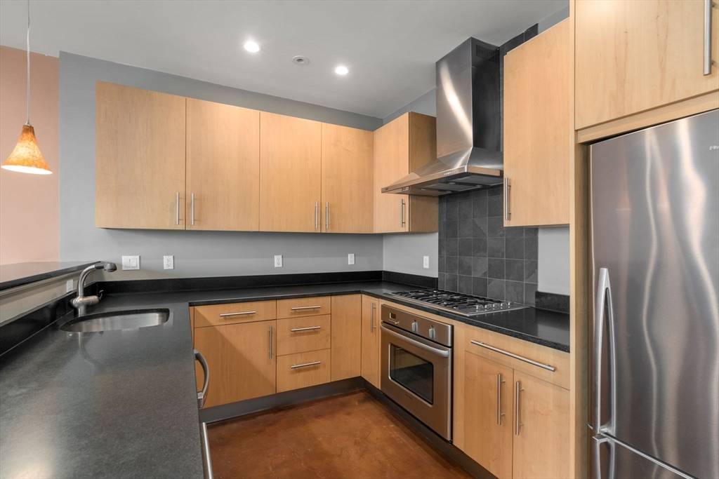 Boston, MA 02127,36 A St. #6B