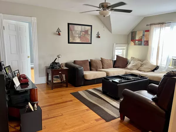Fall River, MA 02721,211 Buffinton St