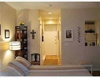 389 Beacon Street #2, Boston, MA 02116