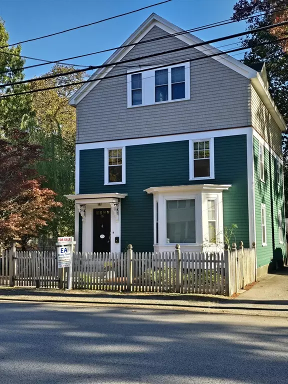 16 Washington St, Chelmsford, MA 01863
