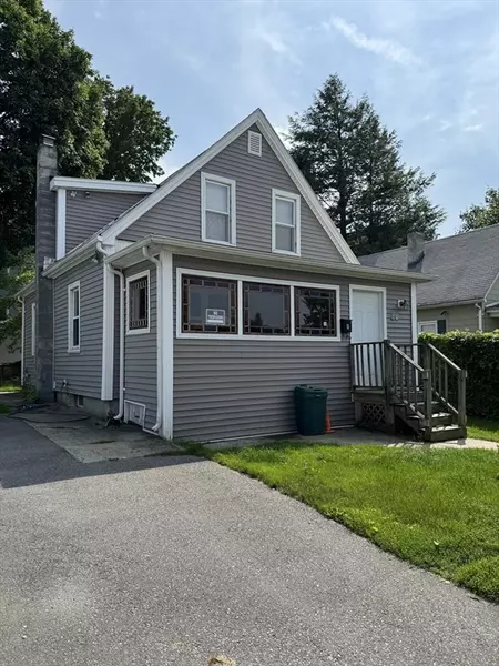 49 John Street, Worcester, MA 01609