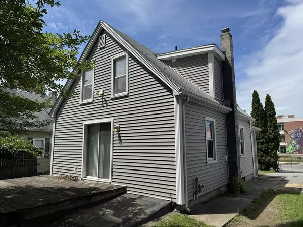 Worcester, MA 01609,49 John Street