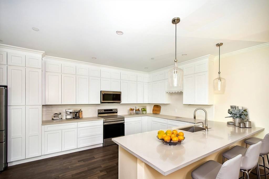 Marshfield, MA 02050,2 Proprietor's Drive #23