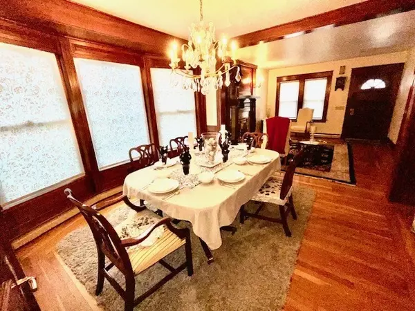 East Providence, RI 02916,12 Buckthorne